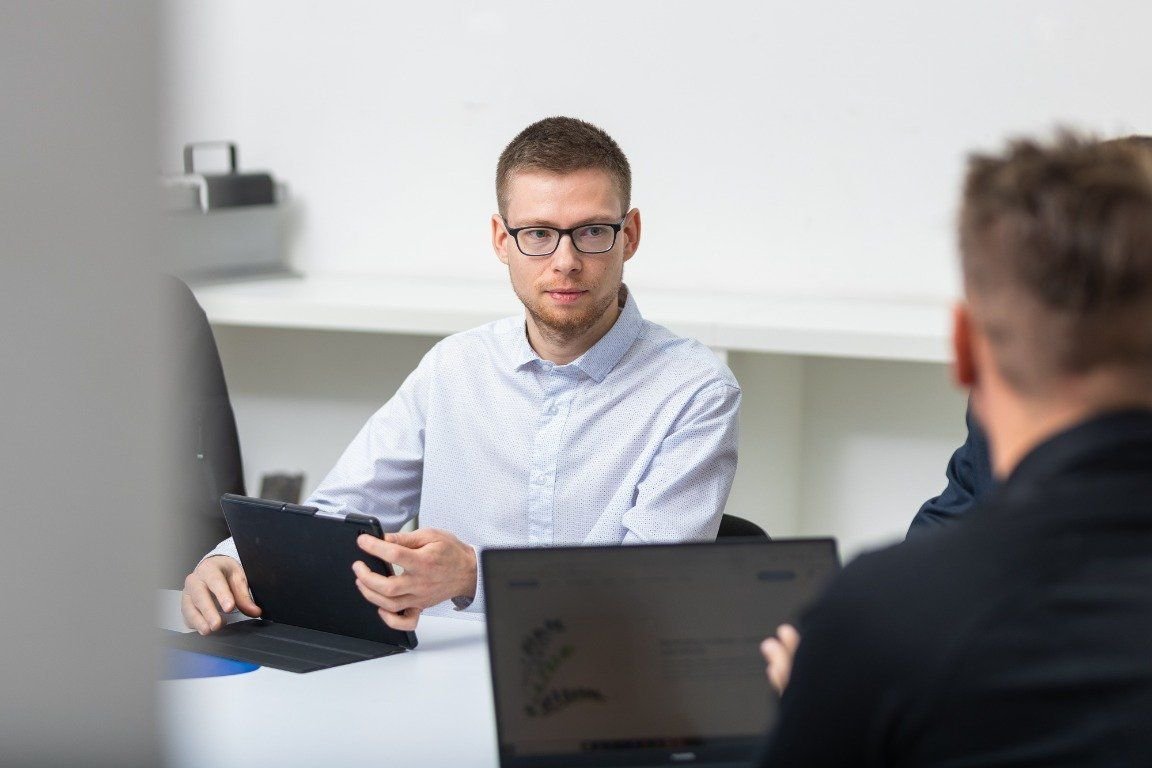 Beratungsgespräch mit einem Kunden